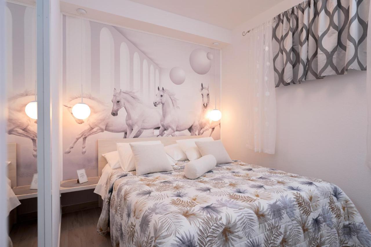 Villa Capitis In The Center Đảo Hvar Ngoại thất bức ảnh
