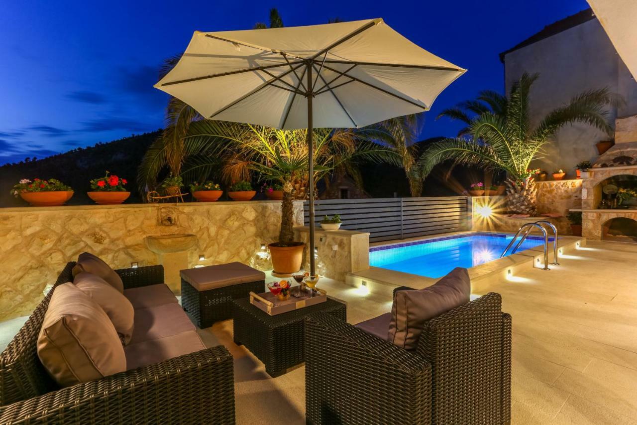 Villa Capitis In The Center Đảo Hvar Ngoại thất bức ảnh