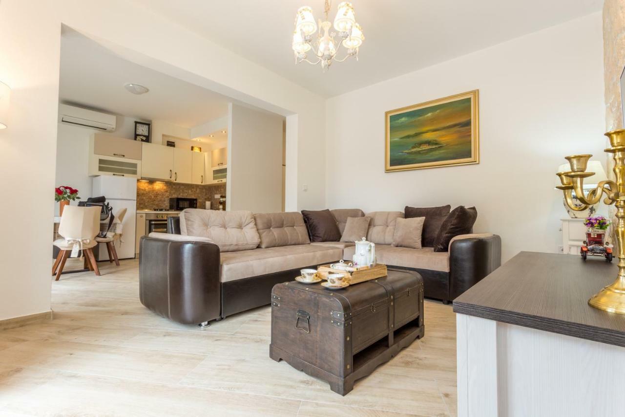 Villa Capitis In The Center Đảo Hvar Ngoại thất bức ảnh