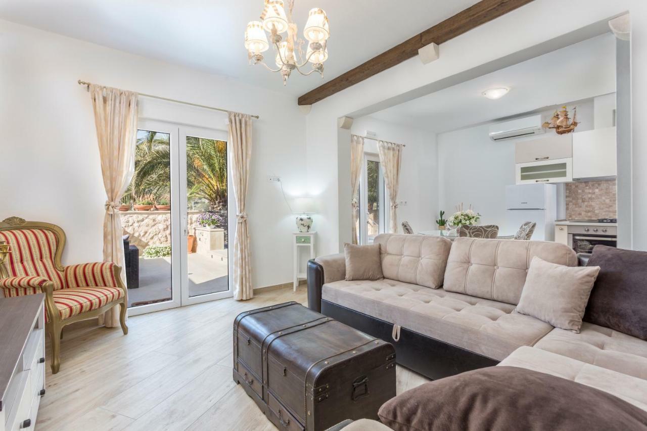 Villa Capitis In The Center Đảo Hvar Ngoại thất bức ảnh